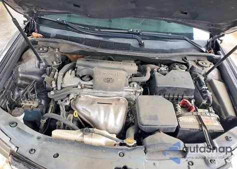 2012 Toyota Camry Base z USA, uszkodzony, nr VIN 4T4BF1FK2CR248514